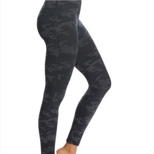 - Spanx look at me now camo leggings